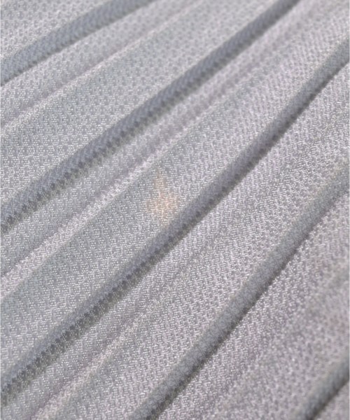 ISSEY MIYAKE（イッセイミヤケ）ワンピース グレー サイズ:2(M位) レディース/2200620412117