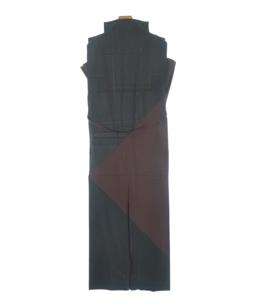 ISSEY MIYAKE（イッセイミヤケ）その他 赤 サイズ:3(L位) メンズ/2200621367027