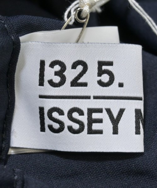 ISSEY MIYAKE（イッセイミヤケ）その他 紺 サイズ:3(L位) メンズ/2200621367034