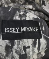 ISSEY MIYAKE（イッセイミヤケ）カジュアルジャケット グレー サイズ:M メンズ/2200603061011