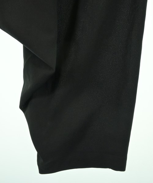ISSEY MIYAKE（イッセイミヤケ）スラックス 黒 サイズ:2(M位) レディース/2200605343023