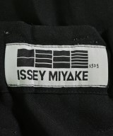 ISSEY MIYAKE（イッセイミヤケ）スラックス 黒 サイズ:2(M位) レディース/2200605343023