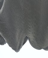 ISSEY MIYAKE（イッセイミヤケ）ブラウス グレー サイズ:2(M位) レディース/2200603354113