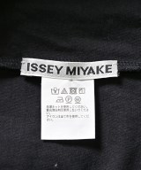 ISSEY MIYAKE（イッセイミヤケ）Tシャツ・カットソー 黒 サイズ:4(XL位) メンズ/2200672888045