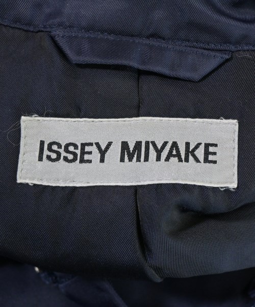 ISSEY MIYAKE（イッセイミヤケ）その他 紺 サイズ:2(M位) レディース/2200668534017