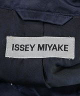 ISSEY MIYAKE（イッセイミヤケ）その他 紺 サイズ:2(M位) レディース/2200668534017