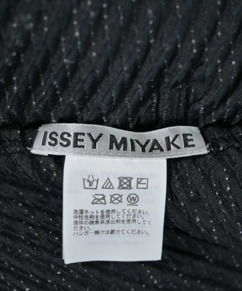 ISSEY MIYAKE（イッセイミヤケ）ワンピース 黒 サイズ:2(M位) レディース/2200672867019