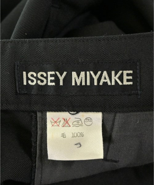 ISSEY MIYAKE（イッセイミヤケ）スラックス 黒 サイズ:L メンズ/2200669630107
