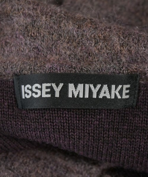 ISSEY MIYAKE（イッセイミヤケ）カーディガン 赤 サイズ:2(M位) メンズ/2200673948014