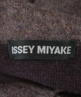 ISSEY MIYAKE（イッセイミヤケ）カーディガン 赤 サイズ:2(M位) メンズ/2200673948014