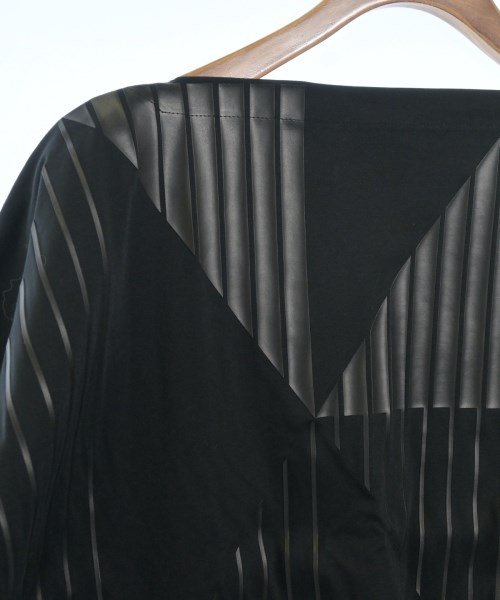 ISSEY MIYAKE（イッセイミヤケ）Tシャツ・カットソー 黒 サイズ:3(L位) レディース/2200674142022