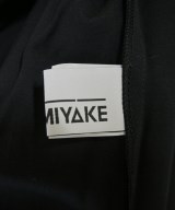 ISSEY MIYAKE（イッセイミヤケ）Tシャツ・カットソー 黒 サイズ:3(L位) レディース/2200674142022