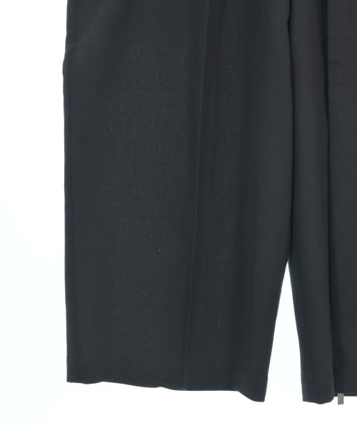 ISSEY MIYAKE（イッセイミヤケ）クロップドパンツ 黒 サイズ:3(L位) メンズ/2200675719087