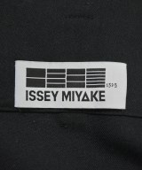 ISSEY MIYAKE（イッセイミヤケ）クロップドパンツ 黒 サイズ:3(L位) メンズ/2200675719087