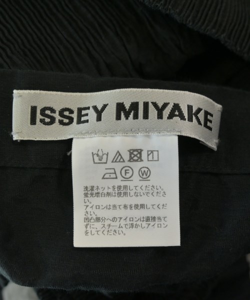 ISSEY MIYAKE（イッセイミヤケ）その他 黒 サイズ:2(M位) レディース/2200676344035