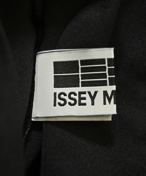 ISSEY MIYAKE（イッセイミヤケ）ワンピース 黒 サイズ:3(L位) レディース/2200672289019