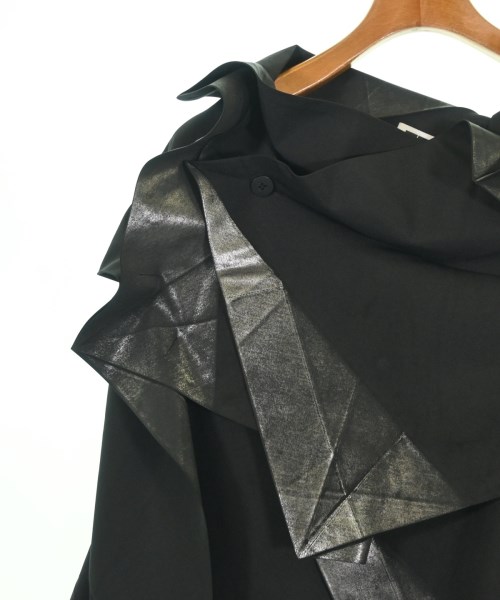 ISSEY MIYAKE（イッセイミヤケ）カジュアルジャケット 黒 サイズ:3(L位) レディース/2200672289033