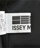 ISSEY MIYAKE（イッセイミヤケ）ブラウス 黒 サイズ:3(L位) レディース/2200672289071