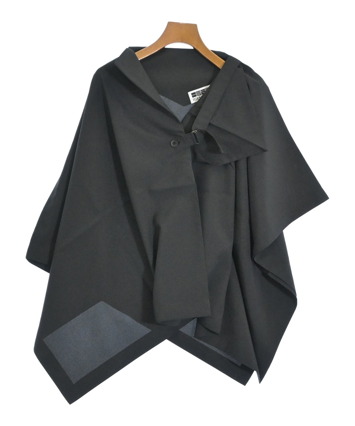 イッセイミヤケ　ブラウス ISSEY MIYAKE（イッセイミヤケ）ブラウス 黒 サイズ:3(L位) レディース