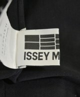 ISSEY MIYAKE（イッセイミヤケ）タンクトップ 黒 サイズ:2(M位) レディース/2200672289095