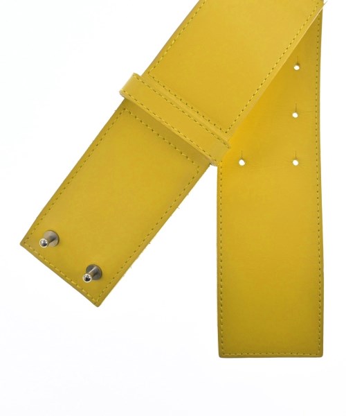 ISSEY MIYAKE（イッセイミヤケ）ベルト 黄 サイズ:- レディース/2200678151037