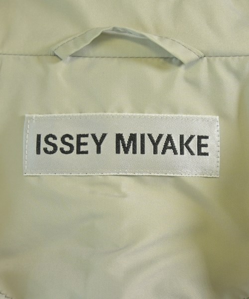 ISSEY MIYAKE（イッセイミヤケ）その他 緑 サイズ:2(M位) レディース/2200679058045