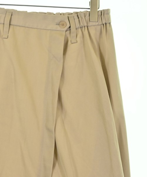 ISSEY MIYAKE（イッセイミヤケ）その他 ベージュ サイズ:2(M位) レディース/2200679058113