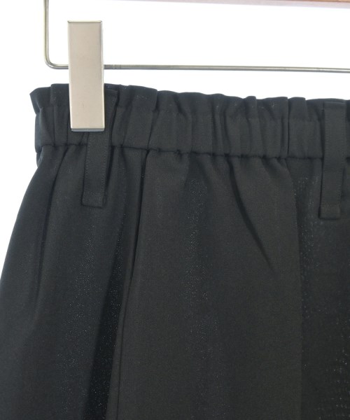 ISSEY MIYAKE（イッセイミヤケ）クロップドパンツ 黒 サイズ:2(M位) レディース/2200679058120