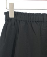 ISSEY MIYAKE（イッセイミヤケ）クロップドパンツ 黒 サイズ:2(M位) レディース/2200679058120