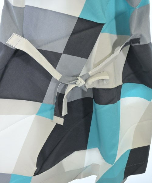 ISSEY MIYAKE（イッセイミヤケ）オールインワン/サロペット グレー サイズ:3(M位) レディース/2200679058137