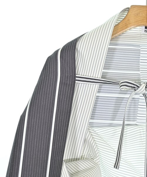 ISSEY MIYAKE（イッセイミヤケ）カジュアルシャツ 白 サイズ:3(L位) レディース/2200679058144