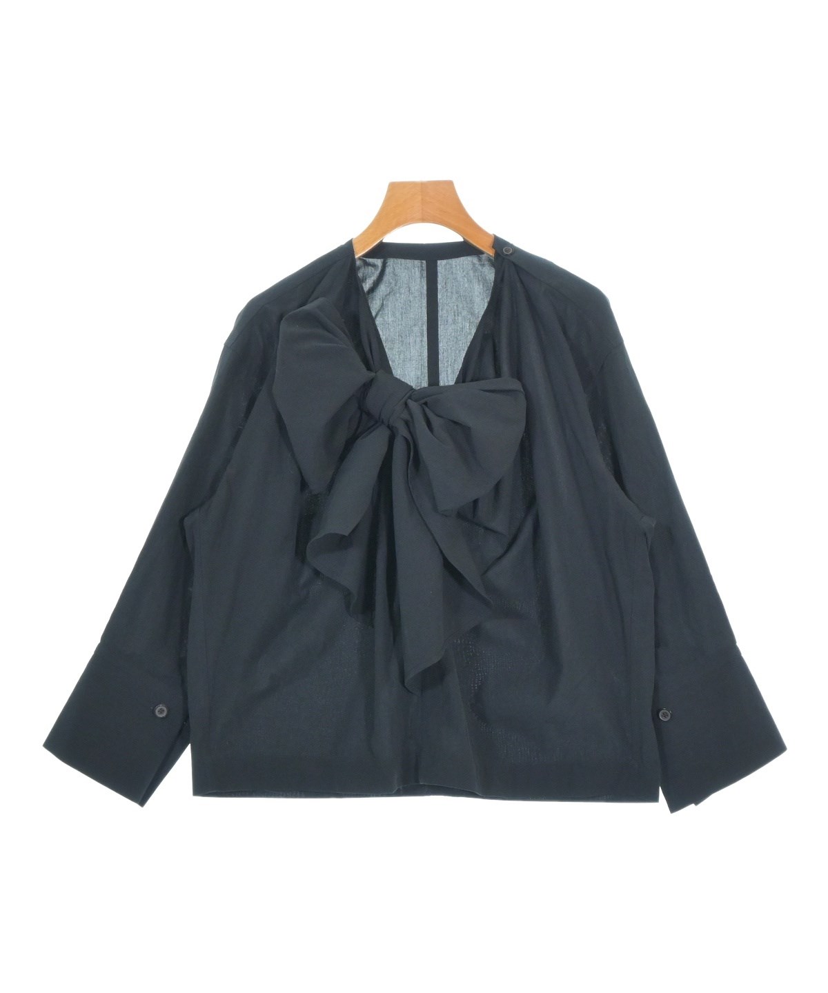 ISSEY MIYAKE（イッセイミヤケ）ブラウス 黒 サイズ:2(M位) レディース