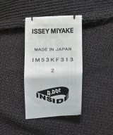 ISSEY MIYAKE（イッセイミヤケ）その他 グレー サイズ:2(M位) レディース/2200681085176