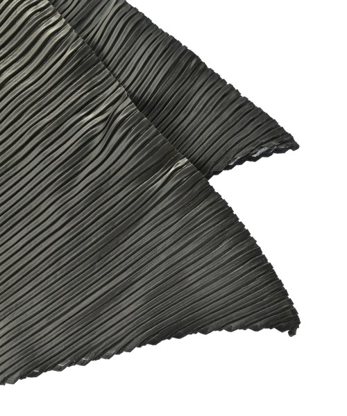 ISSEY MIYAKE（イッセイミヤケ）ストール グレー サイズ:- レディース/2200693880035
