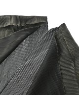 ISSEY MIYAKE（イッセイミヤケ）ストール グレー サイズ:- レディース/2200693880035