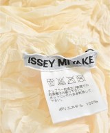ISSEY MIYAKE（イッセイミヤケ）ブラウス 黄 サイズ:M レディース/2200694767045