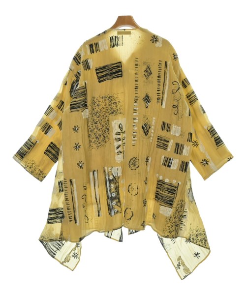 ISSEY MIYAKE（イッセイミヤケ）その他 ベージュ サイズ:M レディース/2200690000023