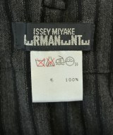 ISSEY MIYAKE（イッセイミヤケ）その他 グレー サイズ:M レディース/2200690000047