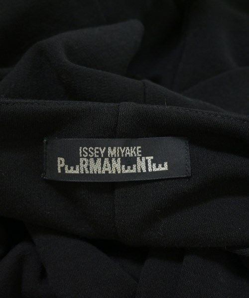 ISSEY MIYAKE（イッセイミヤケ）ニット・セーター 黒 サイズ:2(M位) レディース/2200690000078