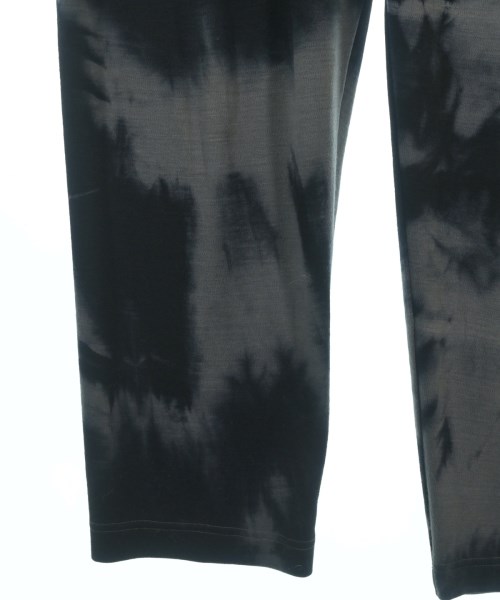 ISSEY MIYAKE（イッセイミヤケ）その他 グレー サイズ:M レディース/2200690000108