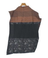 ISSEY MIYAKE（イッセイミヤケ）カジュアルシャツ 茶 サイズ:2(M位) レディース/2200698886087