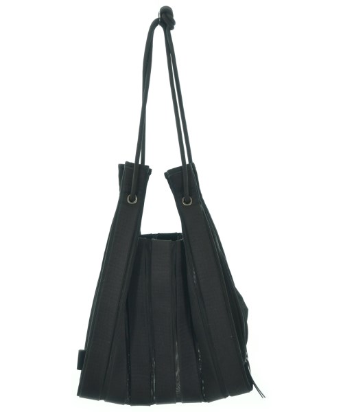 ISSEY MIYAKE（イッセイミヤケ）その他 黒 サイズ:- レディース/2200698942080
