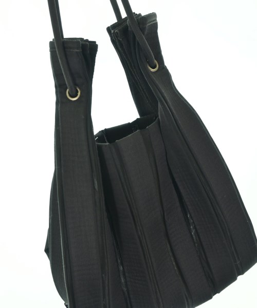 ISSEY MIYAKE（イッセイミヤケ）その他 黒 サイズ:- レディース/2200698942080