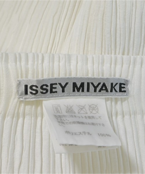ISSEY MIYAKE（イッセイミヤケ）ロング・マキシ丈スカート 白 サイズ:2(M位) レディース/2200700921065