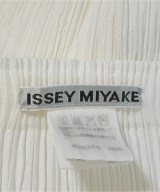 ISSEY MIYAKE（イッセイミヤケ）ロング・マキシ丈スカート 白 サイズ:2(M位) レディース/2200700921065