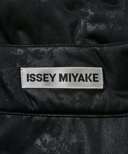 ISSEY MIYAKE（イッセイミヤケ）ひざ丈スカート 黒 サイズ:2(M位) レディース/2200701690021