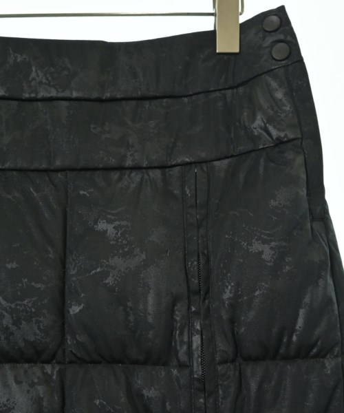 ISSEY MIYAKE（イッセイミヤケ）ひざ丈スカート 黒 サイズ:2(M位) レディース/2200701690021