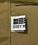ISSEY MIYAKE（イッセイミヤケ）その他 カーキ サイズ:3(L位) レディース/2200701879044