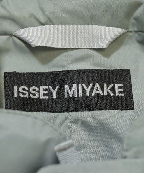 ISSEY MIYAKE（イッセイミヤケ）その他 緑 サイズ:2(M位) メンズ/2200699245012