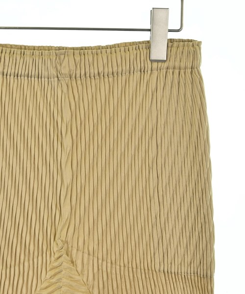 ISSEY MIYAKE（イッセイミヤケ）ロング・マキシ丈スカート ベージュ サイズ:2(M位) レディース/2200655484059